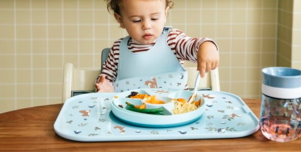 Vaisselle d'enfant