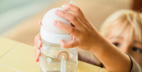 Tasse &agrave; paille b&eacute;b&eacute;