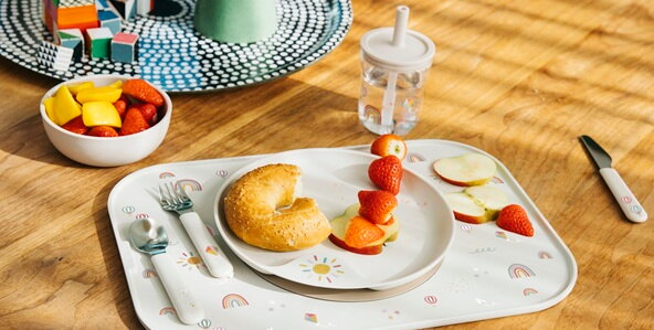Children’s dinnerware set