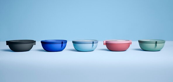 Saladebox in verschillende kleuren