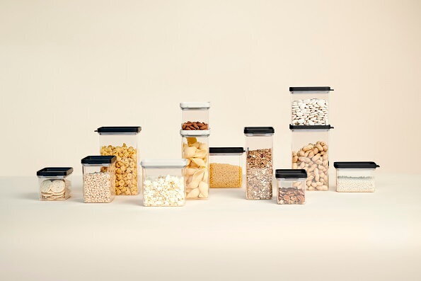 dry food storage containers