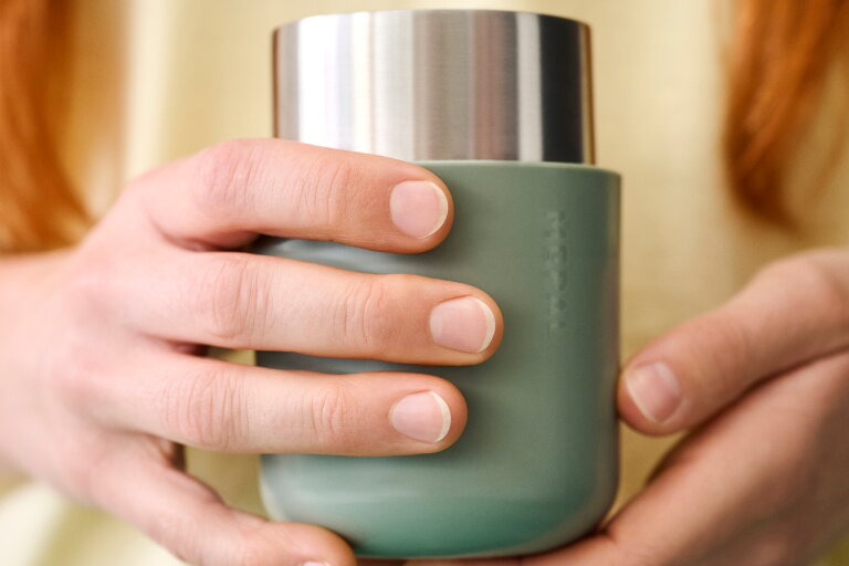 usp_images_others-1041760_usp02_coffeetogomug