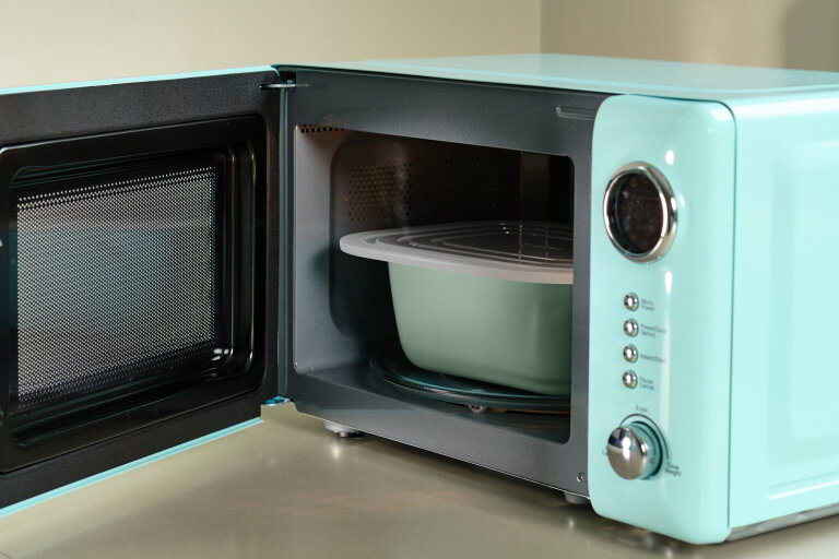 usp_images-1062_cirqula_rectangular_usp_microwave2