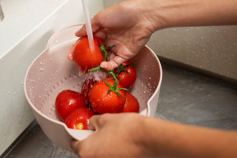 usp_images_others-1023135_usp02_colander