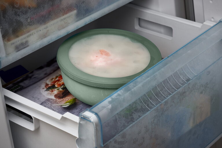 usp_images_others-1062_cirqula_round_usp_freezer2