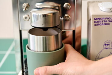 usp_images#1041760_usp01_coffeetogomug