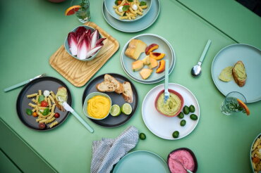 range_images#silueta_dinnerware_range01a