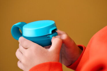 usp_images_others#1074880_usp03_drinkingbottlewithflipcap