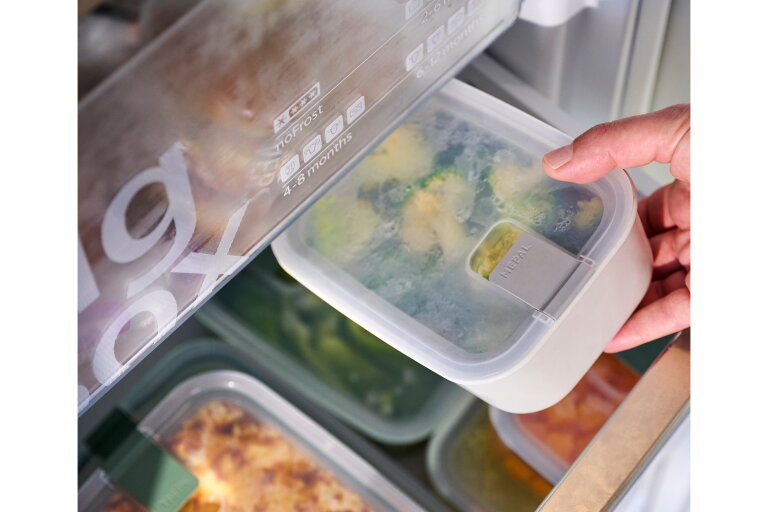 mepal-food-storage-boxes-easyclip_suitable-for-freezer