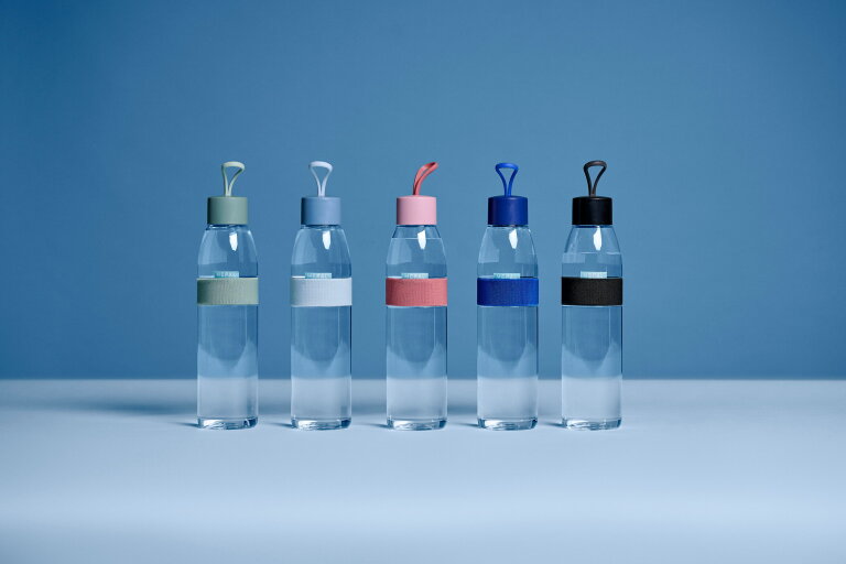 promoset-lunch-on-the-go-lb-waterfles-vivid-blue