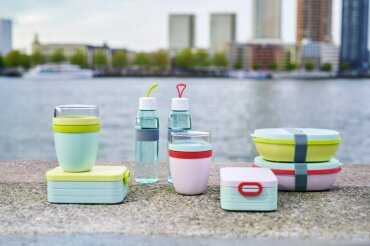 limited edition lunchpot ellipse - strawberry vibe